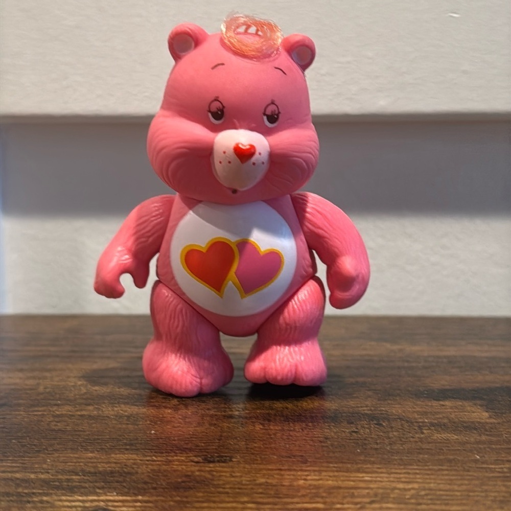 Care Bear Love a Lot Vintage poseable 1983 Kenner PVC figure